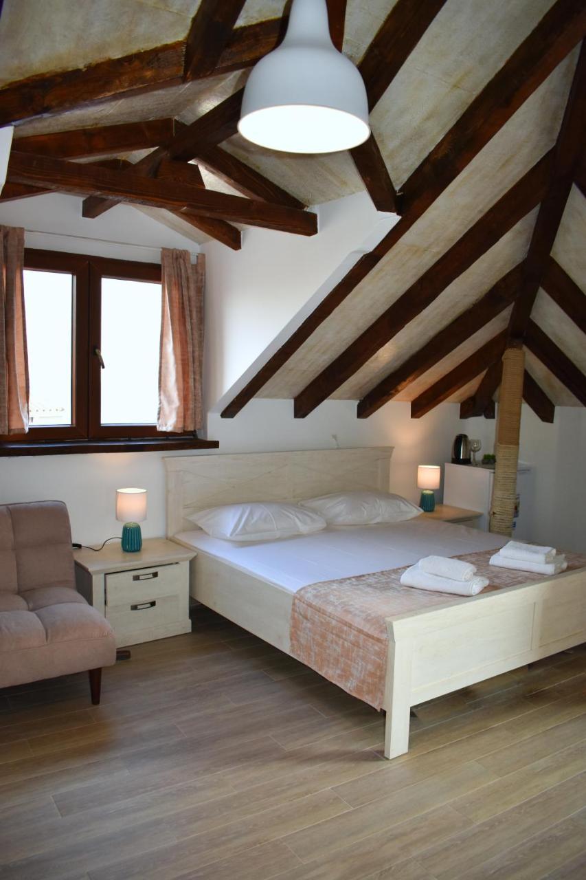 Villa Dulcinea Улцин Екстериор снимка